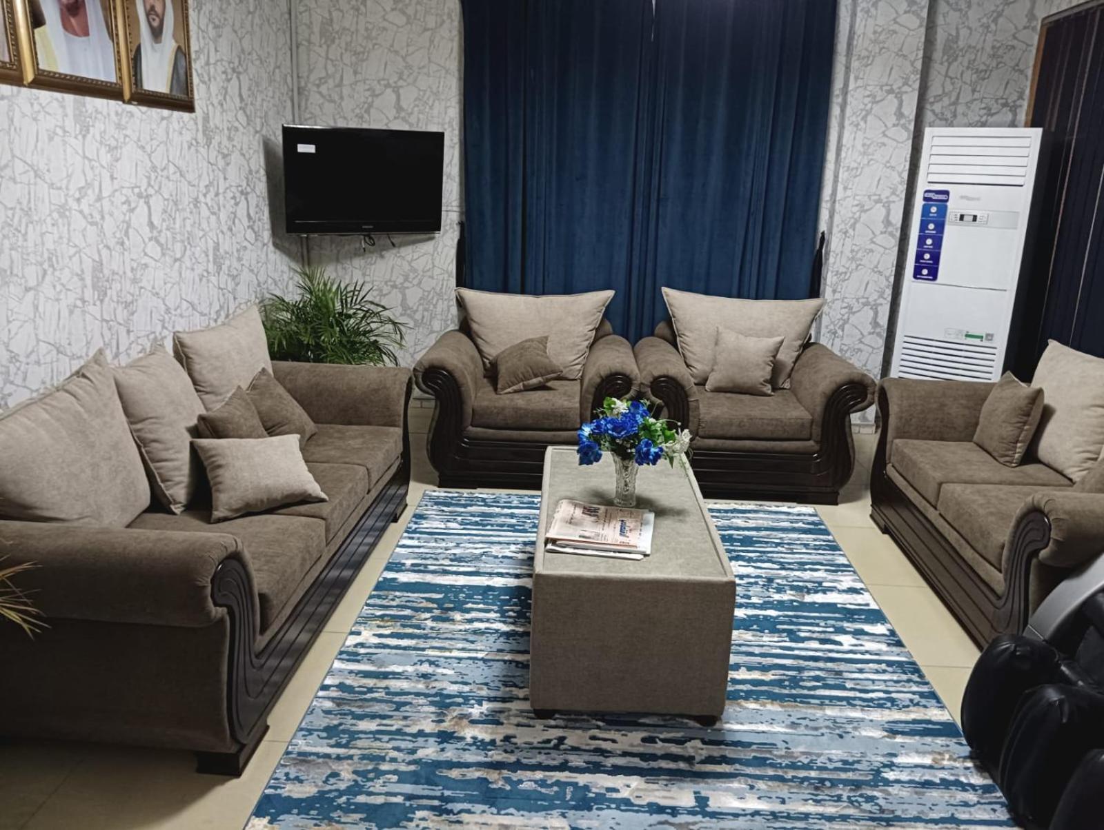 Hala Hotels Apartments Sharjah Buitenkant foto